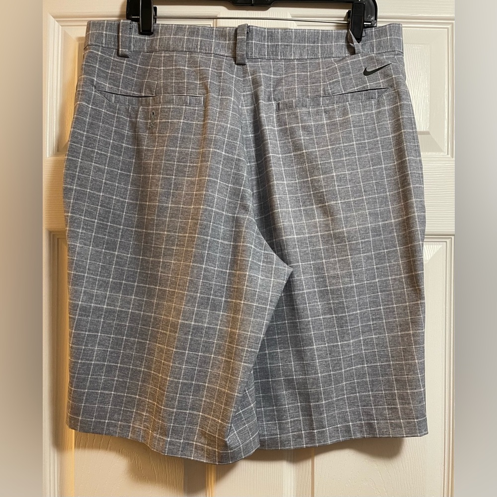 NIKE GOLF PLAID 5 POCKETS DRI-FIT PERFORMANCE SHORTS GRAY MEN'S SIZE 34 - Picture 3 of 8